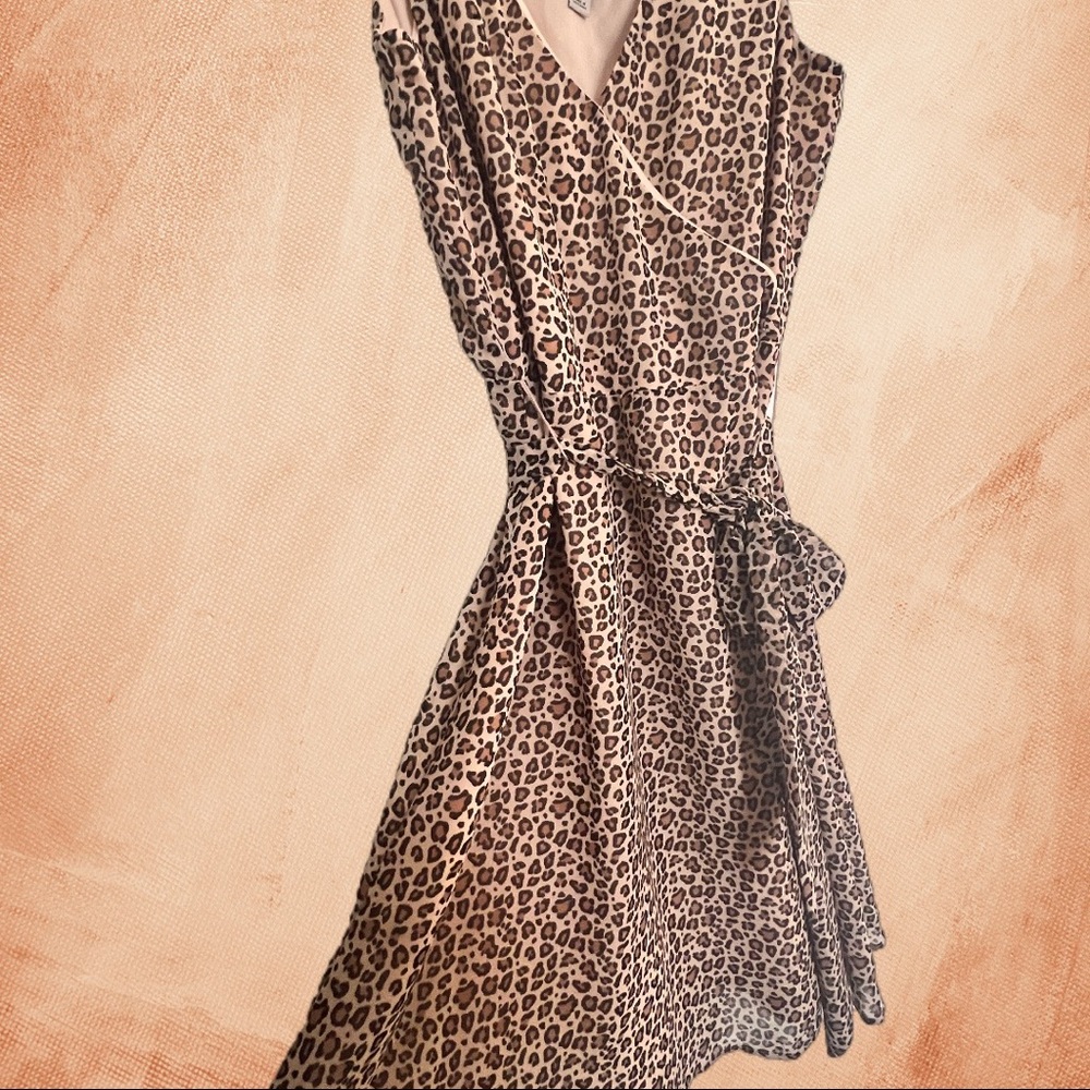Light and flowy delicate cheetah print dress